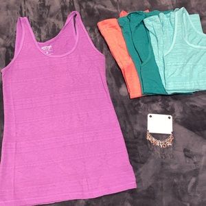 4 mossimo tank tops and New York bracelet